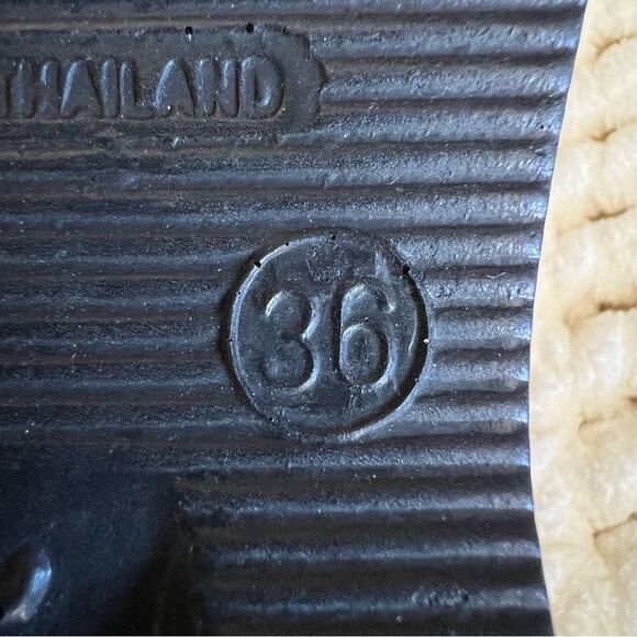 Aerosoft Annette Women's Brown Floral Thong Sandals Size 36/Size 6 - Picture 13 of 13